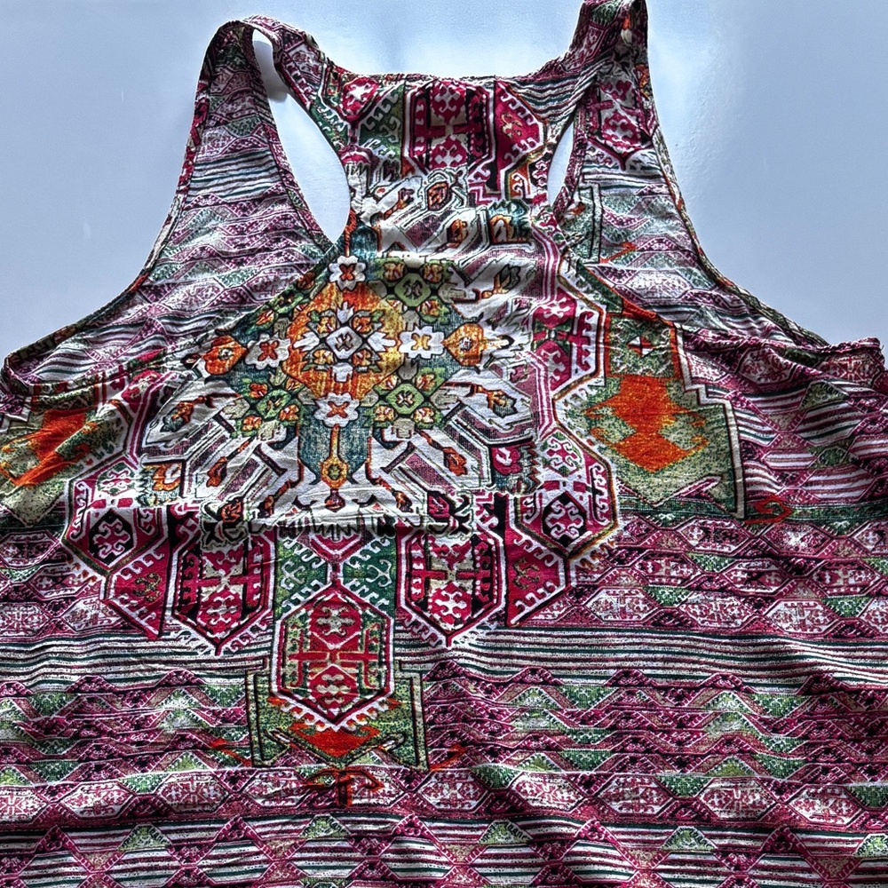 UMGEE TOPS - Picture 5 of 11